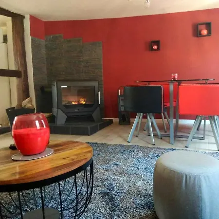 Casa de Férias Maison De Charme à Avec Piscine Privée Et Jardin Wangen