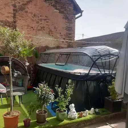 Maison De Charme à Avec Piscine Privée Et Jardin Casa de Férias *