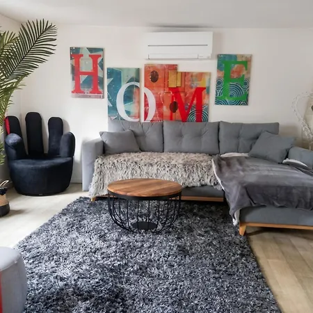 Maison De Charme à Avec Piscine Privée Et Jardin Wangen