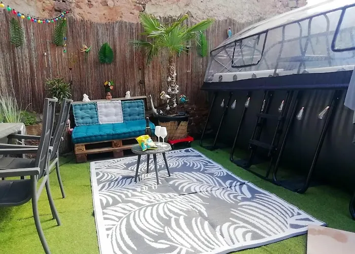 Ferienhaus Maison De Charme A Avec Piscine Privee Et Jardin *
